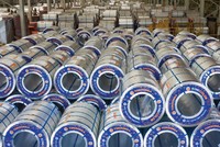 Giá thép dự báo sẽ giảm trong năm 2022 khi cung – cầu trên thị trường thế giới cân bằng hơn.