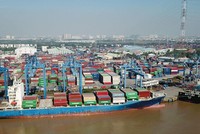 Dịch bệnh Covid-19 và các biện pháp phòng chống dịch đã ảnh hưởng nặng nề đến chuỗi cung ứng hàng hóa.