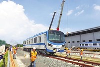 Không khí thi công tuyến Metro số 1 tại khu vực nhà ga Bến Thành. Ảnh: Lê Toàn.