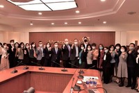 Các thành viên BLĐ Vietcombank cùng đại diện đơn vị tư vấn BCG và các thành viên Ban triển khai dự án RTOM2 cùng thể hiện quyết tâm hoàn thành dự án đúng tiến độ và chất lượng đáp ứng kỳ vọng của Vietcombank.