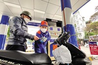 Nếu cuộc xung đột Nga - Ukraine khiến nguồn cung dầu khí bị ngắt quãng, giá dầu tăng cao thì sẽ ảnh hưởng tới tăng trưởng kinh tế của Việt Nam.