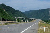 Cao tốc La Sơn-Túy Loan đã cơ bản hoàn thành giai đoạn I. (Ảnh: Quốc Dũng/TTXVN)