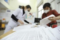 Bộ Y tế đánh giá dịch COVID-19 tại Việt Nam cơ bản đang được kiểm soát. (Ảnh: TTXVN/Vietnam+).