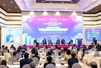 Quang cảnh Diễn đàn kinh tế Việt Nam 2021, tại Hà Nội chiều 5/12. (Ảnh: Phạm Kiên/TTXVN).