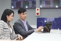 Định giá P/E của thị trường chứng khoán đang ở mức thấp, khoảng 13,5 lần.