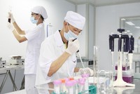 CTCP Sản xuất Kinh doanh Dược và Trang thiết bị Y tế Việt Mỹ thông báo gia hạn đăng ký mua cho người sở hữu chứng khoán