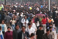 Trung Quốc ưu đãi mua nhà cho các gia đình sinh 2 hoặc 3 con. (Ảnh minh họa: South China Morning Post)