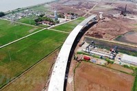 Bộ Giao thông Vận tải vừa có động thái xin gia hạn hiệp định vay vốn thêm 12 tháng đối với Cụm công trình kênh nối Đáy-Ninh Cơ. (Ảnh: Việt Hùng/Vietnam+).