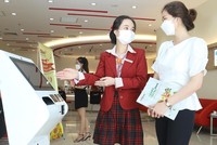 Việt Nam đặt mục tiêu đến năm 2025, 80% người từ 15 tuổi trở lên có tài khoản ngân hàng.