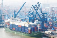 Xuất khẩu là một trong những điểm sáng kinh tế 5 tháng đầu năm.