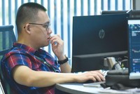 Sắc xanh xuất hiện trong 2 phiên cuối tuần qua, nhưng nỗi lo thị trường giảm điểm vẫn thường trực.