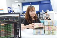 Có khoảng 70.000 tỷ đồng tiền mặt của nhà đầu tư tại các công ty chứng khoán đang chờ cơ hội để đẩy mạnh giải ngân.