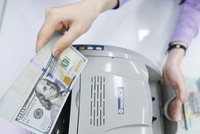 USD tăng giá: Xuất khẩu có lợi, nhập khẩu bất lợi