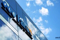 Chậm nộp báo cáo tài chính vì lý do bất khả kháng, FLC Faros (ROS) có nguy cơ bị đình chỉ giao dịch