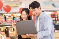 Tổng mức bán lẻ hàng hóa và doanh thu dịch vụ tiêu dùng cả nước ước đạt 3,206 triệu tỷ đồng trong 7 tháng đầu năm 2022, tăng 16% so với cùng kỳ năm 2021.