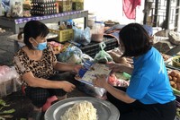 Hộ nghèo, cận nghèo thuộc quận Long Biên, Hà Nội sẽ được hỗ trợ toàn bộ tiền đóng bảo hiểm xã hội tự nguyện