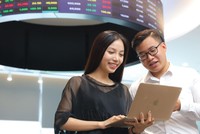 Nhà đầu tư ngày càng quan tâm tới chất lượng dịch vụ tư vấn của các công ty chứng khoán.