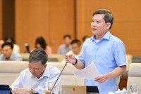 Viện trưởng Viện Kiểm sát Nhân dân Tối cao Lê Minh Trí phát biểu tại phiên họp.