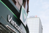 Ngân hàng là ngành trụ cột của nền kinh tế nên trong dài hạn vẫn có triển vọng tăng trưởng tốt về lợi nhuận.