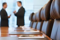 Hội đồng quản trị doanh nghiệp phải có trách nhiệm khi đưa thông tin ra ngoài.