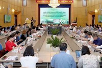 Hội thảo khoa học quốc gia “Thúc đẩy tăng trưởng xanh hướng tới phát triển bền vững: Kết nối tầm nhìn quốc gia với hành động của địa phương và doanh nghiệp”.