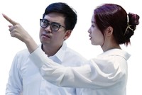 Với nhà đầu tư chứng khoán, thông tin là tiền bạc.