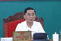 Ông Trần Cẩm Tú, Ủy viên Bộ Chính trị, Bí thư Trung ương Đảng, Chủ nhiệm Ủy ban Kiểm tra Trung ương chủ trì phiên họp. (Ảnh: Phương Hoa/TTXVN)