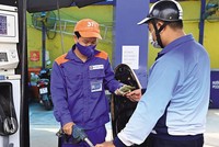 Bất cập xăng dầu