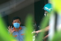 Doanh nghiệp phân phối xăng: Mong khách hàng thông cảm