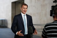 Ông Jeremy Hunt đã được bổ nhiệm vào vị trí Bộ trưởng Tài chính Anh. Ảnh: Reuters.