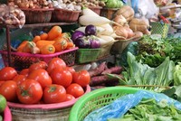 Giá cà chua tại một số chợ dân sinh Hà Nội tăng mạnh lên khoảng 50.000 đồng/kg. (Ảnh: Việt Anh/Vietnam+).