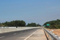 Cao tốc Bắc - Nam đoạn Nha Trang - Vân Phong sẽ bàn giao 70% mặt bằng trước 20/11