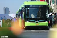 Khai trương xe buýt điện đầu tiên tại TPHCM hồi tháng 3/2022 (Ảnh: Hải Long).