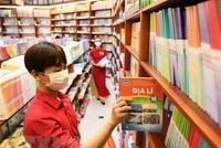 Hệ thống phân phối của Nhà xuất bản Giáo dục Việt Nam. (Ảnh: Thanh Tùng/TTXVN)