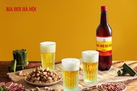 Một “bữa tiệc” chuẩn vị của người yêu Bia Hơi Hà Nội không thể thiếu lạc luộc, nem chua…
