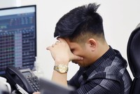 Cắt lỗ là bài học cơ bản, quan trọng nhất để giữ tiền khi đầu tư.