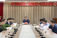 Bí thư Thành ủy Hà Nội Đinh Tiến Dũng chỉ đạo xử lý dứt điểm những vụ án, vụ việc tham nhũng, tiêu cực xảy ra tại địa phương... (Ảnh: Thanh Hải).