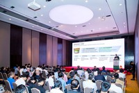 Đại diện Sika® giới thiệu về công nghệ sản xuất và sản phẩm Sikagard®-5500.