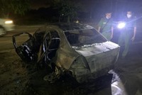 Phương tiện bị lửa làm thiệt hại gần như hoàn toàn (Ảnh: CTV)