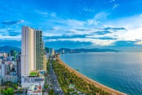 Rộng cửa đón khách quốc tế