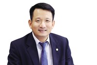 Ông Nguyễn Đình Tùng, Tổng giám đốc Ngân hàng Phương Đông (OCB).
