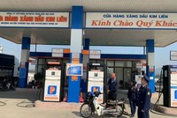 Bộ Công thương vừa gửi 'trát' đề nghị các địa phương tăng cường quản lý, kinh doanh xăng dầu.