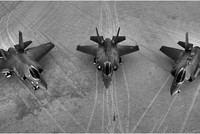 Cổ phiếu công nghiệp quốc phòng hấp dẫn giới đầu tư