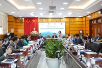 Hội thảo tại Trường đại học Luật Hà Nội là một trong nhiều cuộc lấy ý kiến góp ý về Dự thảo Luật Đất đai (sửa đổi) diễn ra tuần qua.