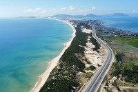 Dự án đường giao thông từ Quốc lộ 1 đến Đầm Môn là động lực quan trọng để tỉnh Khánh Hòa thúc đẩy phát triển kinh tế Khu kinh tế Vân Phong trong tương lai.