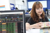 Dòng tiền trên thị trường chứng khoán phụ thuộc không nhỏ vào diễn biến lãi suất.