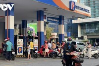 Giá các loại xăng và dầu diezel tăng giá từ 15h00 chiều 3/4.