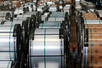 EU ban hành quy định mới sửa đổi việc áp dụng biện pháp tự vệ với một số loại thép nhập khẩu.