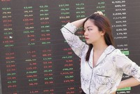 Nhà đầu tư cần bình tĩnh khi đón nhận thông tin, dù tích cực hay tiêu cực