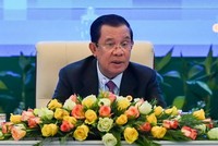 Thủ tướng Campuchia Samdech Techo Hun Sen trong một cuộc họp báo tại Phnom Penh. (Ảnh: AFP/TTXVN).